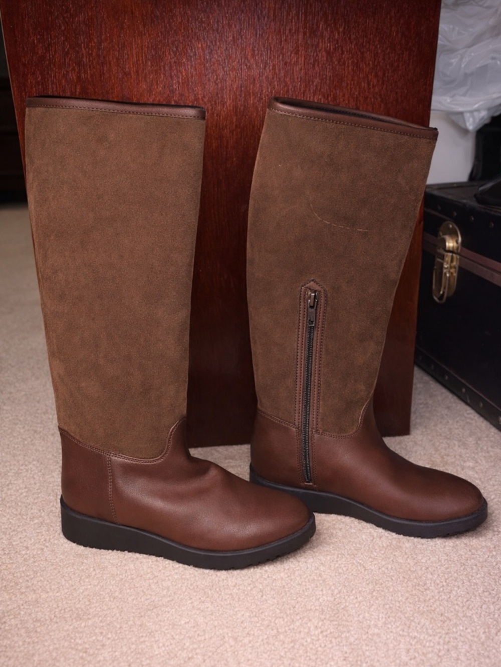 Classic Brown Tall Winter Rain Boots - Sleek Zip Design